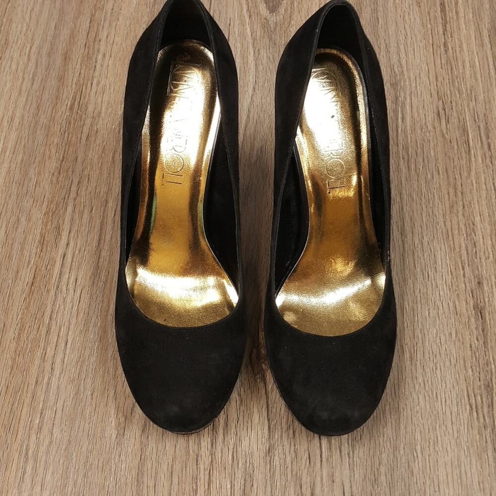 EUC ‎ Via Neroli Black suede Heels sz 8, snake